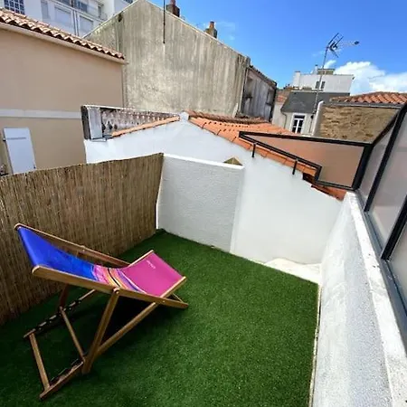 Maison Sablaise 50m Grande 度假居 莱萨布勒-多洛讷