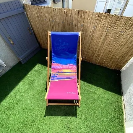 Holiday home Maison Sablaise 50m Grande